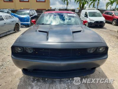 Piąte zdjęcie samochodu w środku: 2017 DODGE CHALLENGER R/T VIN:2C3CDZBT6HH622613 - miniatura
