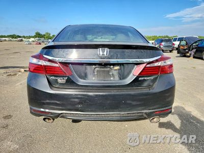 Zdjęcie 6 z 12 samochodu: 2016 HONDA ACCORD SPORT VIN:1HGCR2F57GA165177 - miniatura