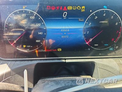 Zdjęcie 9 z 12 samochodu: 2023 MERCEDES-BENZ C 300 4MATIC VIN:W1KAF4HB6PR079735 - miniatura