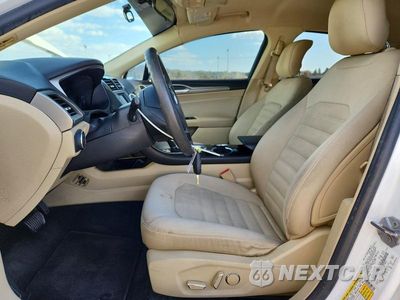 Zdjęcie 7 z 13 samochodu: 2014 FORD FUSION SE VIN:3FA6P0H78ER213637 - miniatura