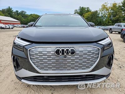 Piąte zdjęcie samochodu w środku: 2024 AUDI Q4 E-TRON PREMIUM VIN:WA1KUBFZ6RP085990 - miniatura