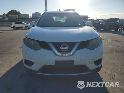 Piąte zdjęcie samochodu w środku: 2015 NISSAN ROGUE S VIN:5N1AT2MT0FC858633 - miniatura