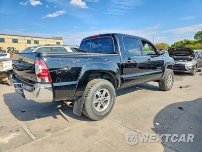 Trzecie zdjęcie samochodu z tyłu: 2011 TOYOTA TACOMA DOUBLE CAB PRERUNNER VIN:5TFJU4GN9BX006679 - miniatura