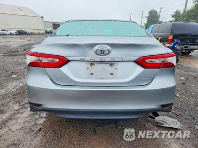 Zdjęcie 6 z 12 samochodu: 2018 TOYOTA CAMRY LE VIN:4T1B11HK0JU647487 - miniatura