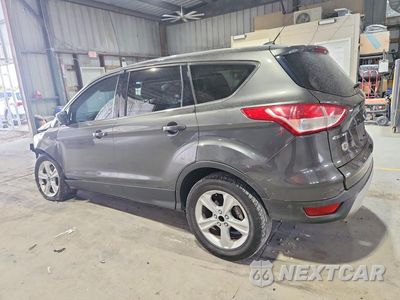 Drugie zdjęcie samochodu z przodu: 2015 FORD ESCAPE SE VIN:1FMCU0G97FUC44196 - miniatura