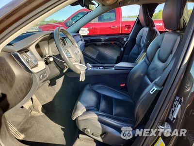 Zdjęcie 7 z 14 samochodu: 2022 VOLVO XC60 B5 INSCRIPTION VIN:YV4L12RL3N1025878 - miniatura