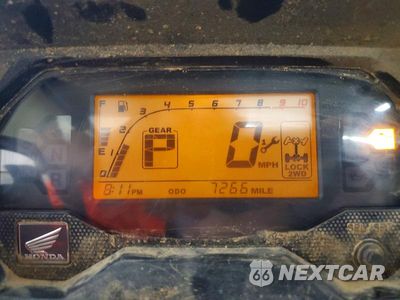 Zdjęcie 8 z 10 samochodu: 2021 HONDA TALON UTILITY VEHICLE VIN:1HFVE057XM4202572 - miniatura