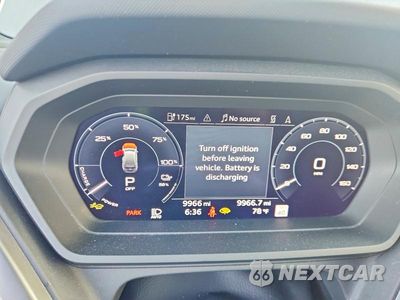 Zdjęcie 9 z 13 samochodu: 2025 AUDI Q4 E-TRON PREMIUM VIN:WA1KUBFZ9SP039737 - miniatura