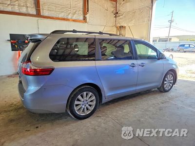 Trzecie zdjęcie samochodu z tyłu: 2015 TOYOTA SIENNA LE VIN:5TDJK3DC5FS100654 - miniatura