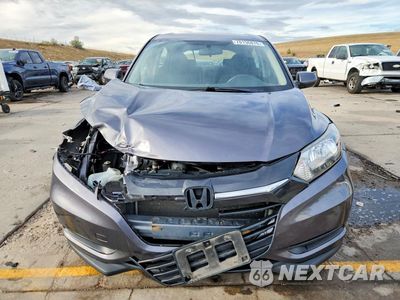 Piąte zdjęcie samochodu w środku: 2018 HONDA HR-V LX VIN:3CZRU6H34JG711186 - miniatura
