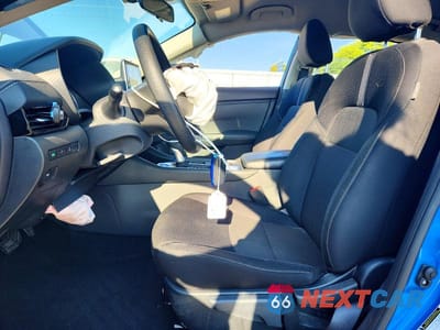Zdjęcie 7 z 13 samochodu: 2025 NISSAN SENTRA SV VIN:3N1AB8CV3SY282196 - miniatura