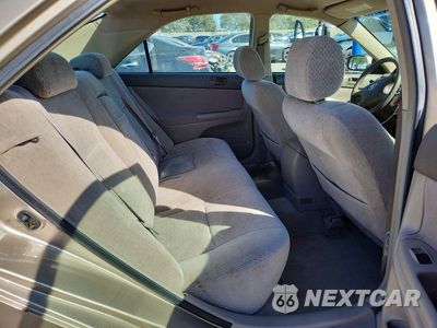 Zdjęcie 10 z 12 samochodu: 2003 TOYOTA CAMRY LE VIN:JTDBE32K430142849 - miniatura