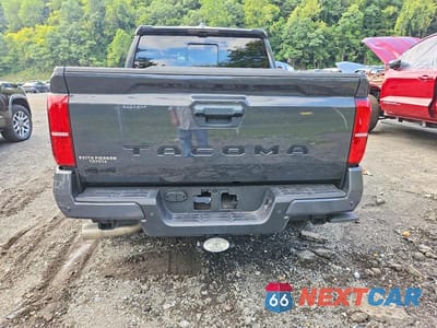 Zdjęcie 6 z 12 samochodu: 2025 TOYOTA TACOMA TRD OFF-ROAD VIN:3TMLB5JN6SM107407 - miniatura