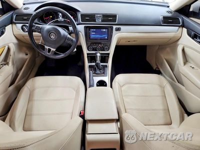 Zdjęcie 8 z 12 samochodu: 2013 VOLKSWAGEN PASSAT SE VIN:1VWBP7A39DC114103 - miniatura