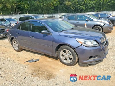Czwarte zdjęcie samochodu z boku: 2013 CHEVROLET MALIBU LS VIN:1G11B5SA1DF232250 - miniatura