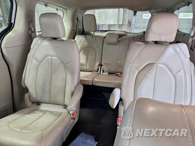 Zdjęcie 10 z 13 samochodu: 2021 CHRYSLER PACIFICA TOURING L VIN:2C4RC1BG8MR588997 - miniatura