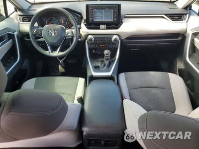 Zdjęcie 8 z 14 samochodu: 2021 TOYOTA RAV4 XLE VIN:2T3P1RFV6MW176832 - miniatura