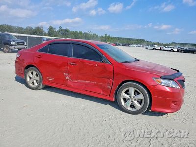 Czwarte zdjęcie samochodu z boku: 2010 TOYOTA CAMRY SE VIN:4T1BF3EK8AU068202 - miniatura
