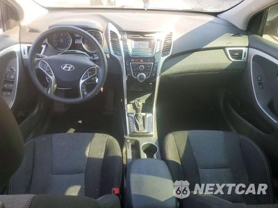 Zdjęcie 8 z 12 samochodu: 2013 HYUNDAI ELANTRA GT BASE VIN:KMHD35LE6DU127939 - miniatura