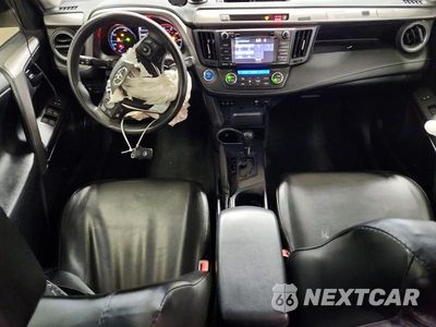 Zdjęcie 8 z 13 samochodu: 2017 TOYOTA RAV4 HYBRID LE PLUS VIN:JTMRJREV7HD132884 - miniatura