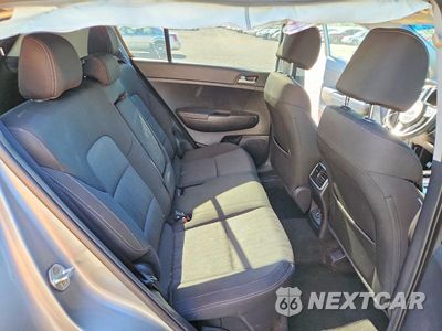 Zdjęcie 11 z 13 samochodu: 2021 KIA SPORTAGE LX VIN:KNDPM3AC5M7922094 - miniatura