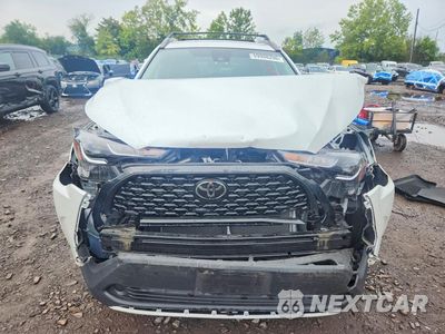Piąte zdjęcie samochodu w środku: 2022 TOYOTA COROLLA CROSS LE VIN:7MUCAABG3NV032686 - miniatura