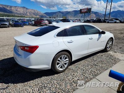 Trzecie zdjęcie samochodu z tyłu: 2017 CHEVROLET MALIBU LT VIN:1G1ZE5ST9HF116781 - miniatura