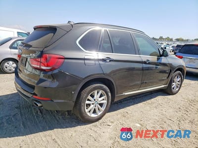 Trzecie zdjęcie samochodu z tyłu: 2015 BMW X5 XDRIVE35I VIN:5UXKR0C59F0P10849 - miniatura
