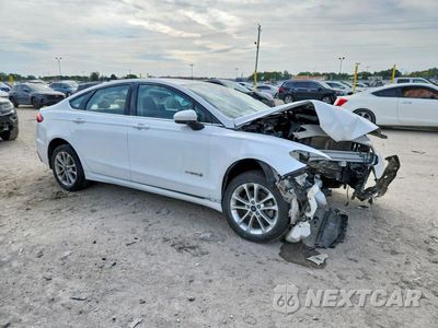 Czwarte zdjęcie samochodu z boku: 2019 FORD FUSION SE VIN:3FA6P0LU6KR112041 - miniatura