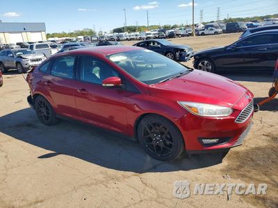 Czwarte zdjęcie samochodu z boku: 2016 FORD FOCUS SE VIN:1FADP3F2XGL233857 - miniatura