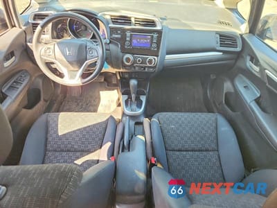Zdjęcie 8 z 12 samochodu: 2017 HONDA FIT LX VIN:JHMGK5H56HS011041 - miniatura