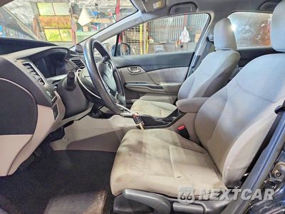 Zdjęcie 7 z 12 samochodu: 2015 HONDA CIVIC LX VIN:19XFB2F54FE262946 - miniatura