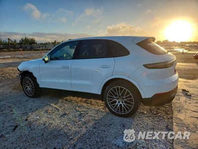 Drugie zdjęcie samochodu z przodu: 2023 PORSCHE CAYENNE BASE VIN:WP1AA2AY9PDA02252 - miniatura