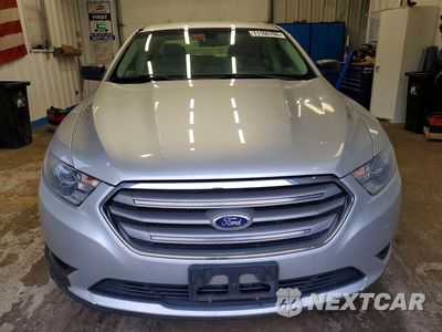 Piąte zdjęcie samochodu w środku: 2013 FORD TAURUS SE VIN:1FAHP2D82DG207468 - miniatura