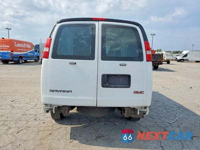 Zdjęcie 6 z 12 samochodu: 2017 GMC SAVANA G2500 VIN:1GTW7AFF5H1180279 - miniatura