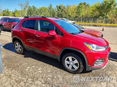 Czwarte zdjęcie samochodu z boku: 2018 CHEVROLET TRAX 1LT VIN:3GNCJPSB6JL156993 - miniatura
