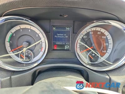 Zdjęcie 9 z 13 samochodu: 2011 DODGE DURANGO CREW VIN:1D4RE4GG8BC598619 - miniatura