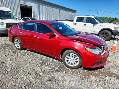 Czwarte zdjęcie samochodu z boku: 2017 NISSAN ALTIMA 2.5 S VIN:1N4AL3AP4HC268090 - miniatura