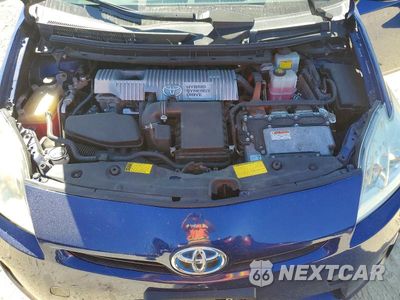 Zdjęcie 11 z 12 samochodu: 2011 TOYOTA PRIUS TWO VIN:JTDKN3DU6B1420206 - miniatura