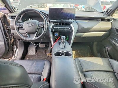 Zdjęcie 8 z 13 samochodu: 2021 TOYOTA VENZA LIMITED VIN:JTEAAAAH2MJ008687 - miniatura