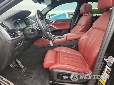 Zdjęcie 7 z 13 samochodu: 2022 BMW X6 M50I VIN:5UXCY8C07N9L33099 - miniatura