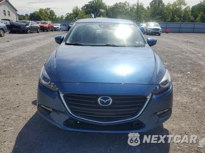 Piąte zdjęcie samochodu w środku: 2017 MAZDA 3 TOURING VIN:3MZBN1V70HM123227 - miniatura