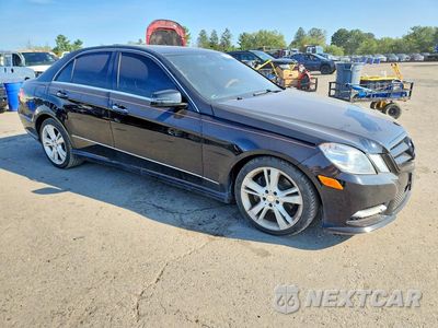 Czwarte zdjęcie samochodu z boku: 2013 MERCEDES-BENZ E 350 4MATIC VIN:WDDHF8JB6DA748953 - miniatura