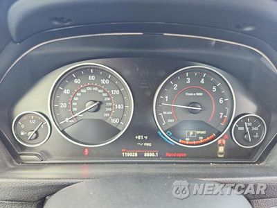 Zdjęcie 9 z 12 samochodu: 2017 BMW 340 I VIN:WBA8B3C53HK777503 - miniatura