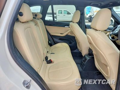 Zdjęcie 11 z 13 samochodu: 2018 BMW X1 SDRIVE28I VIN:WBXHU7C39J5H43417 - miniatura