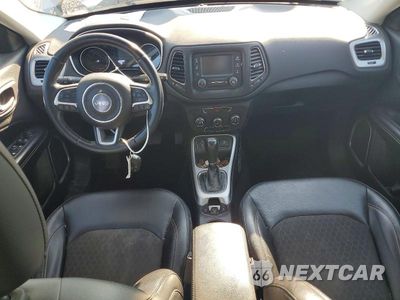 Zdjęcie 8 z 13 samochodu: 2018 JEEP COMPASS LATITUDE VIN:3C4NJCBB9JT165634 - miniatura