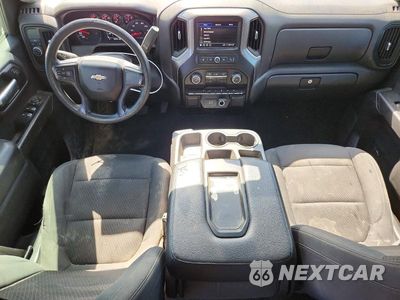 Zdjęcie 8 z 12 samochodu: 2020 CHEVROLET SILVERADO C1500 CUSTOM VIN:3GCPWBEK3LG284520 - miniatura