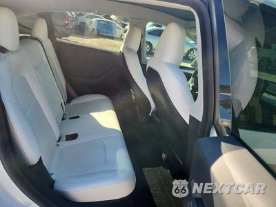 Zdjęcie 11 z 14 samochodu: 2023 TESLA MODEL Y VIN:7SAYGDEE1PA118337 - miniatura