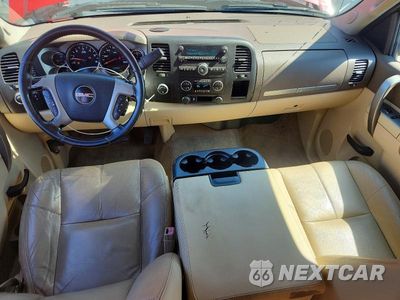 Zdjęcie 8 z 12 samochodu: 2013 GMC SIERRA K1500 SLE VIN:1GTR2VE79DZ194128 - miniatura