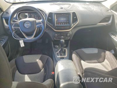 Zdjęcie 8 z 14 samochodu: 2014 JEEP CHEROKEE LATITUDE VIN:1C4PJMCS7EW302423 - miniatura